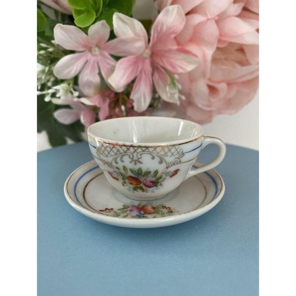 Miniature Tea Cup and Saucer Pico Occupied Japan - Picture 9 of 12